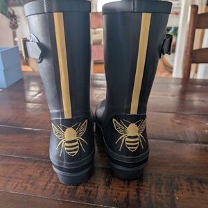 Joules Black and Gold Honeycomb Boots